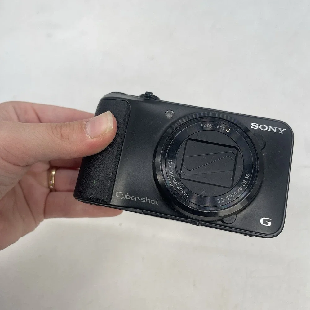 Sony Cybershot DSC-H90 16.1MP Digital Camera Black No Battery Working